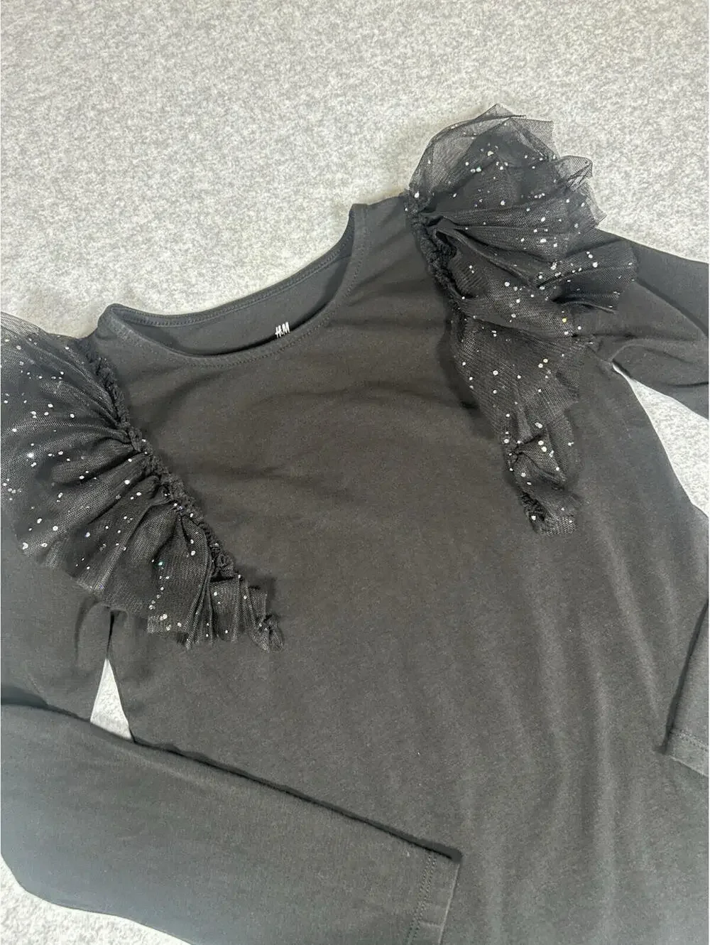 H&M Girls Black‎ Glitter Ruffle Long Sleeve Pullover Top US 8/10